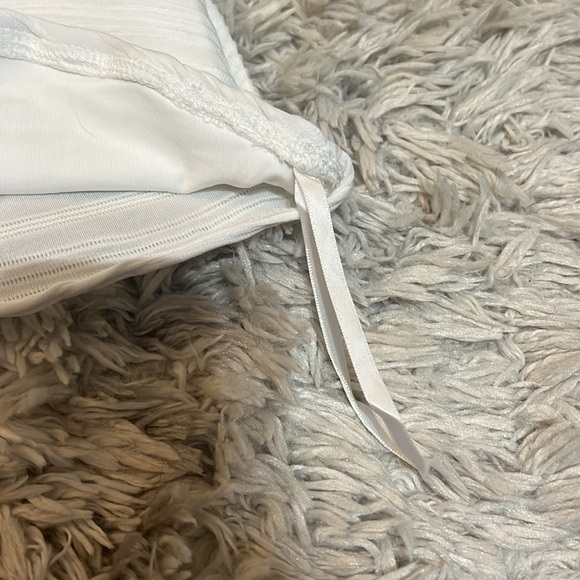 Shein Basic Tube Top - Picture 4 of 4